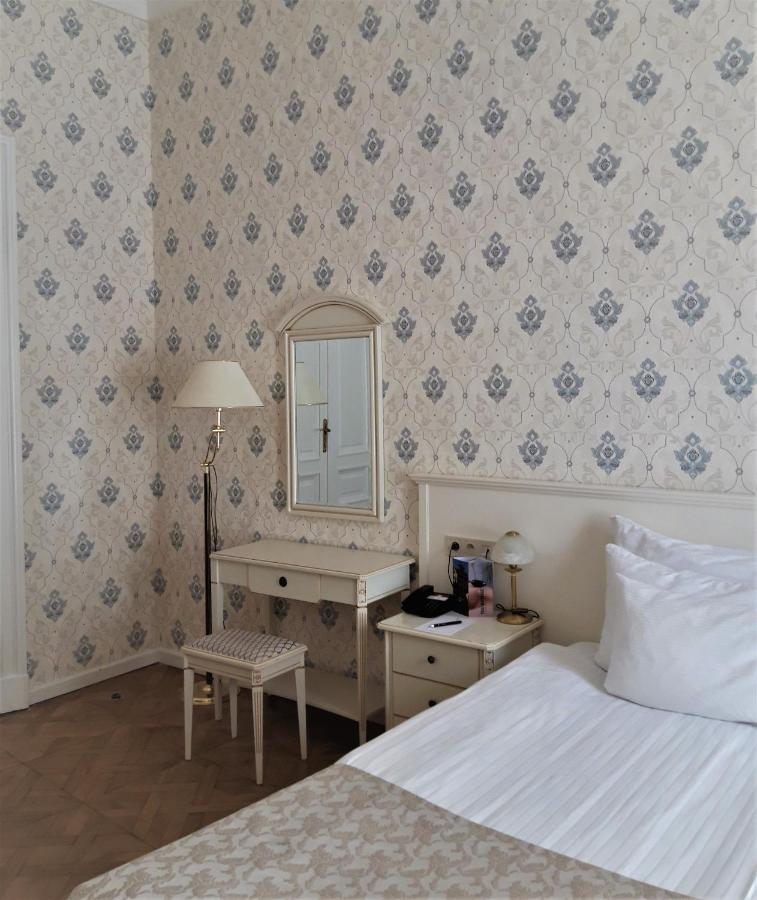 Hotel Rott Прага Экстерьер фото