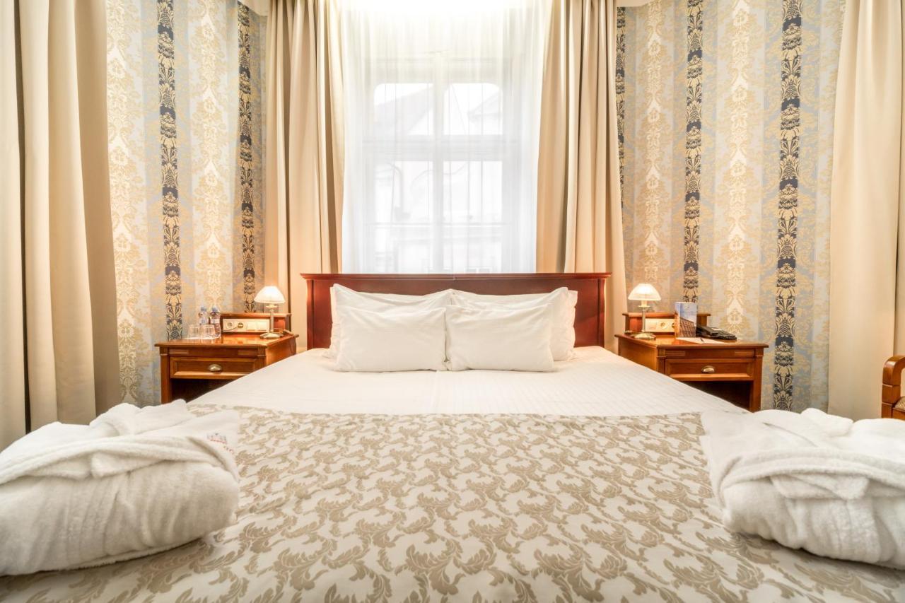 Hotel Rott Прага Экстерьер фото