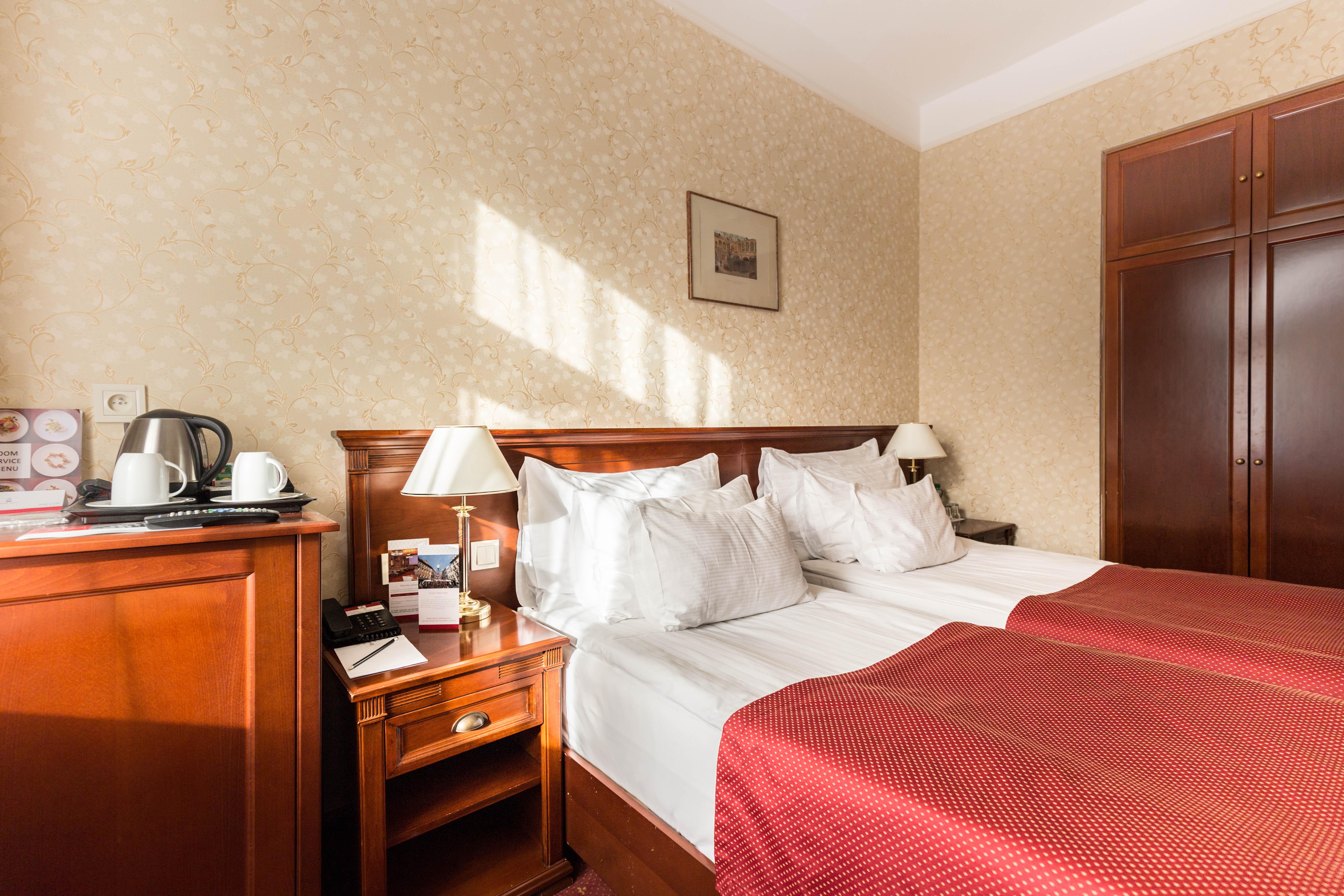 Hotel Rott Прага Экстерьер фото