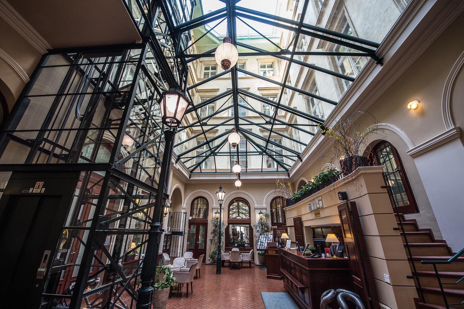 Hotel Rott Прага Экстерьер фото