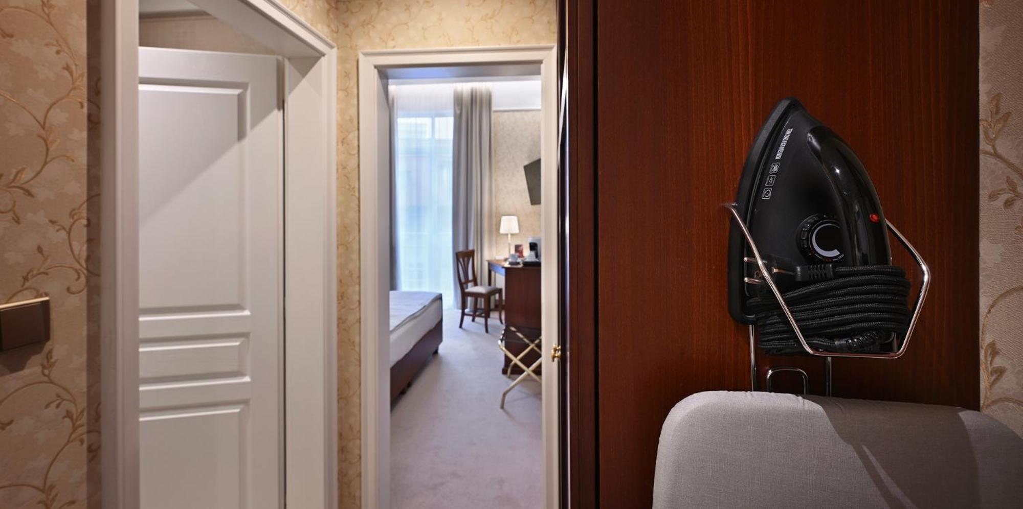Hotel Rott Прага Экстерьер фото