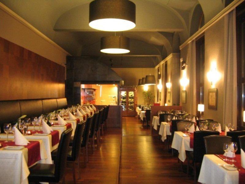 Hotel Rott Прага Ресторан фото
